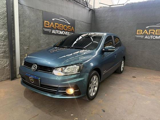 VOLKSWAGEN VOYAGE 1.6 MSI TOTALFLEX HIGHLINE 4P MANUAL VOLKSWAGEN VOYAGE 1.6 MSI TOTALFLEX HIGHLINE 4P MANUAL